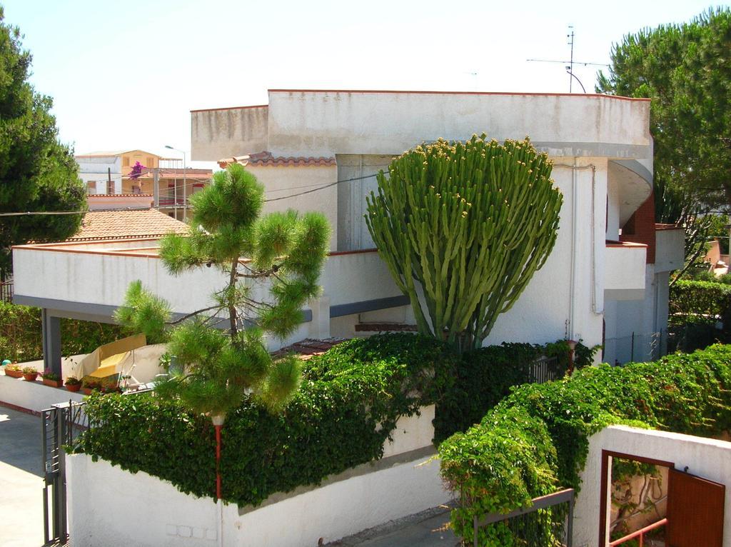 B&B Il Girasole 노토 외부 사진
